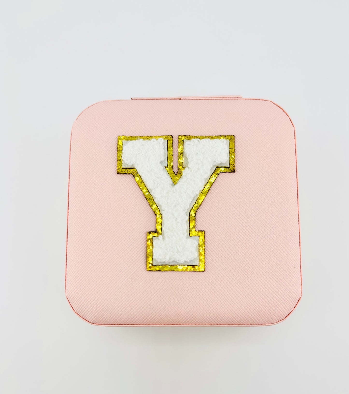 Letter Y travel jewelry case in pink