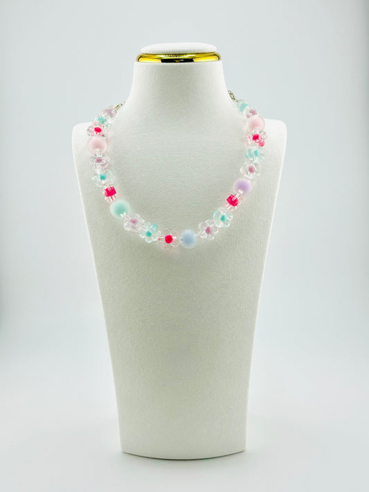 Nari colorful transparent necklace