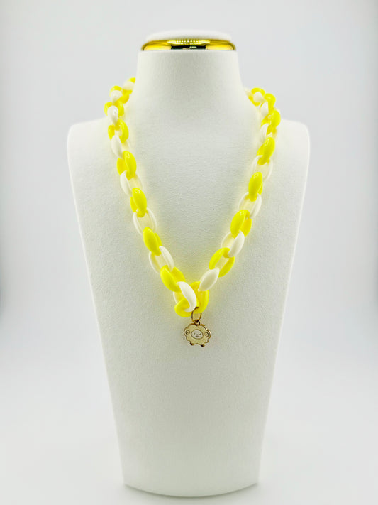 Willow necklace in yellow and white