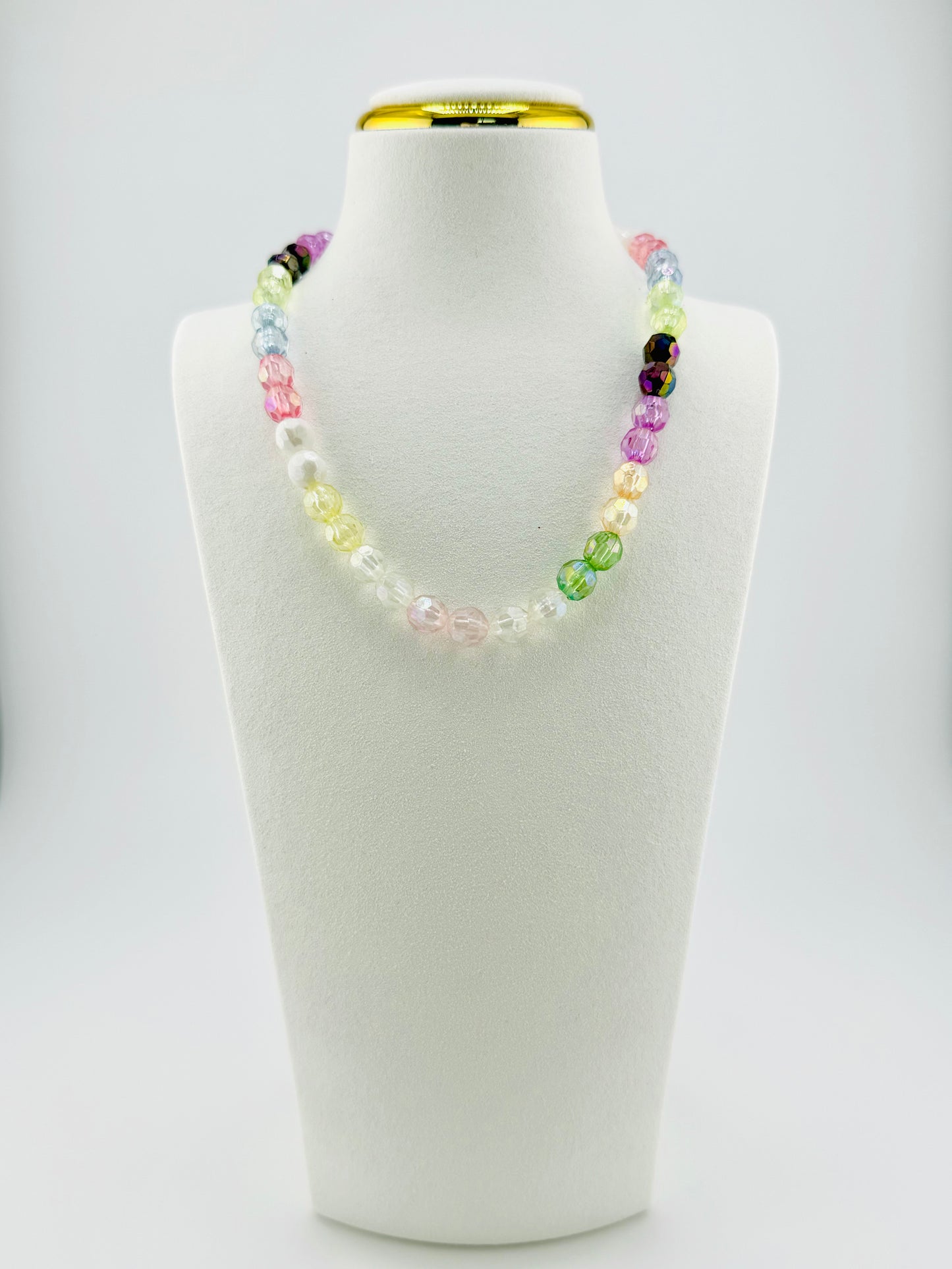 Hanna transparent colorful necklace
