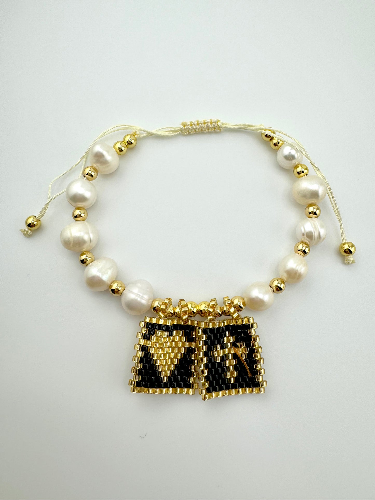 Piper fresh water beaded in black and gold filled bracelet